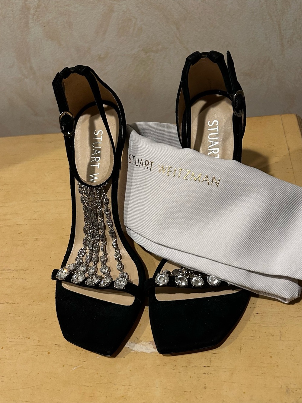 Stuart Weitzman stardust Crystal embellished  suede stiletto heel in size 6.5